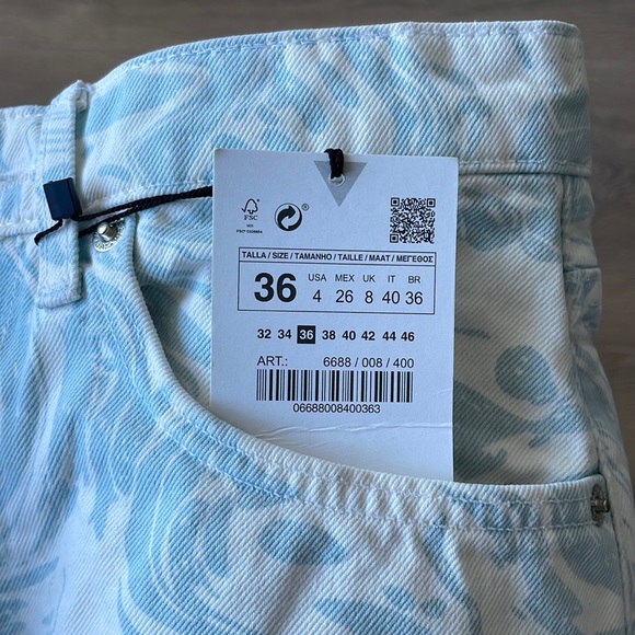 White and Blue Patterned High-Rise Zara Shorts - Picture 4 of 4